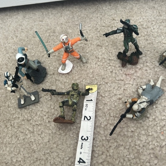 Star Wars Miniatures Figures Lot of 9 Action Figures Collection Toy - Picture 6 of 6